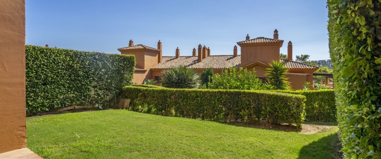 Wiederverkauf - apartment - Estepona - Atalaya