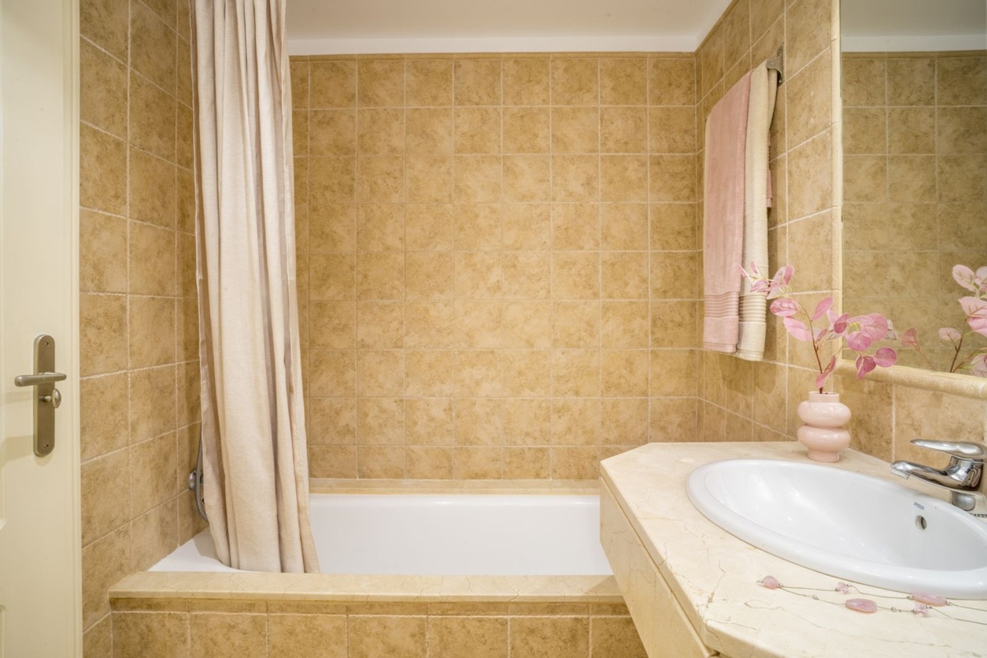 Wiederverkauf - apartment - Estepona - Atalaya