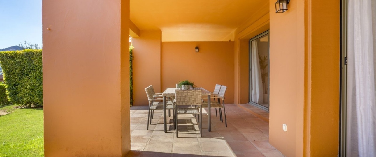 Wiederverkauf - apartment - Estepona - Atalaya