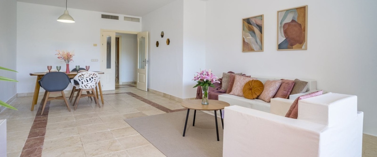 Wiederverkauf - apartment - Estepona - Atalaya