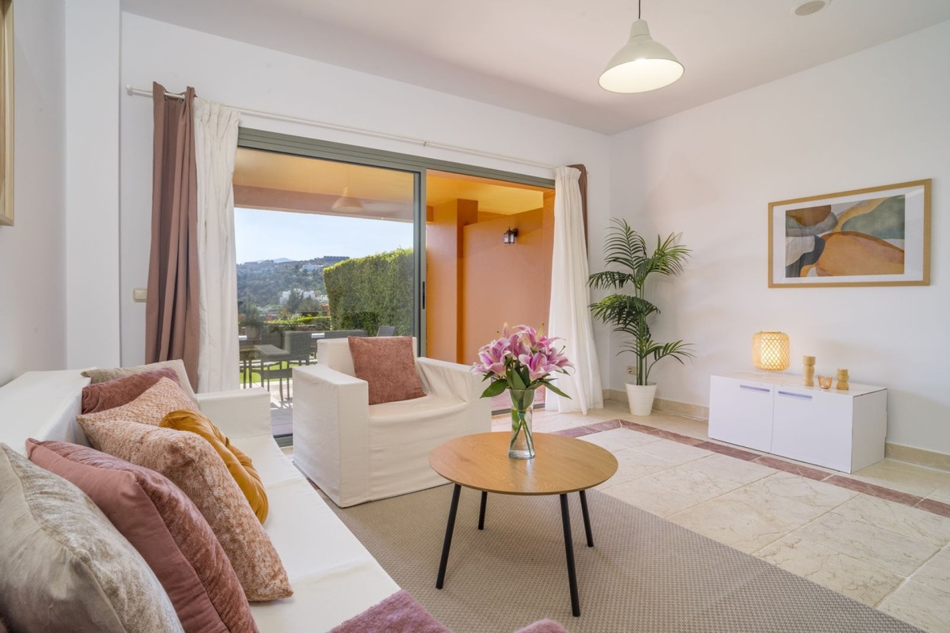 Wiederverkauf - apartment - Estepona - Atalaya