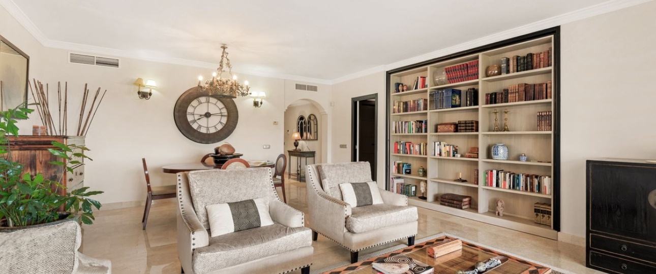 Wiederverkauf - apartment - Estepona - Atalaya