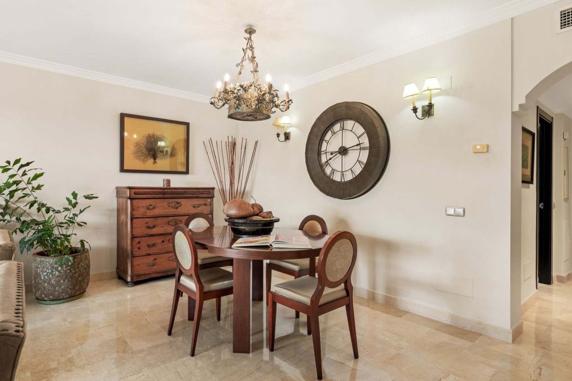 Wiederverkauf - apartment - Estepona - Atalaya