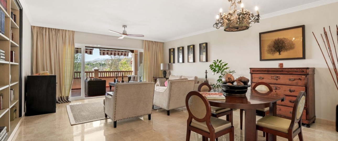 Wiederverkauf - apartment - Estepona - Atalaya