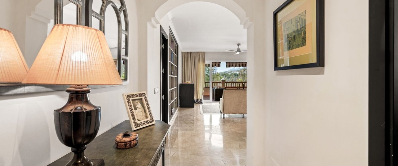 Wiederverkauf - apartment - Estepona - Atalaya