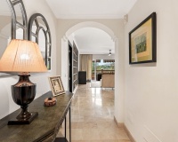 Wiederverkauf - apartment - Estepona - Atalaya