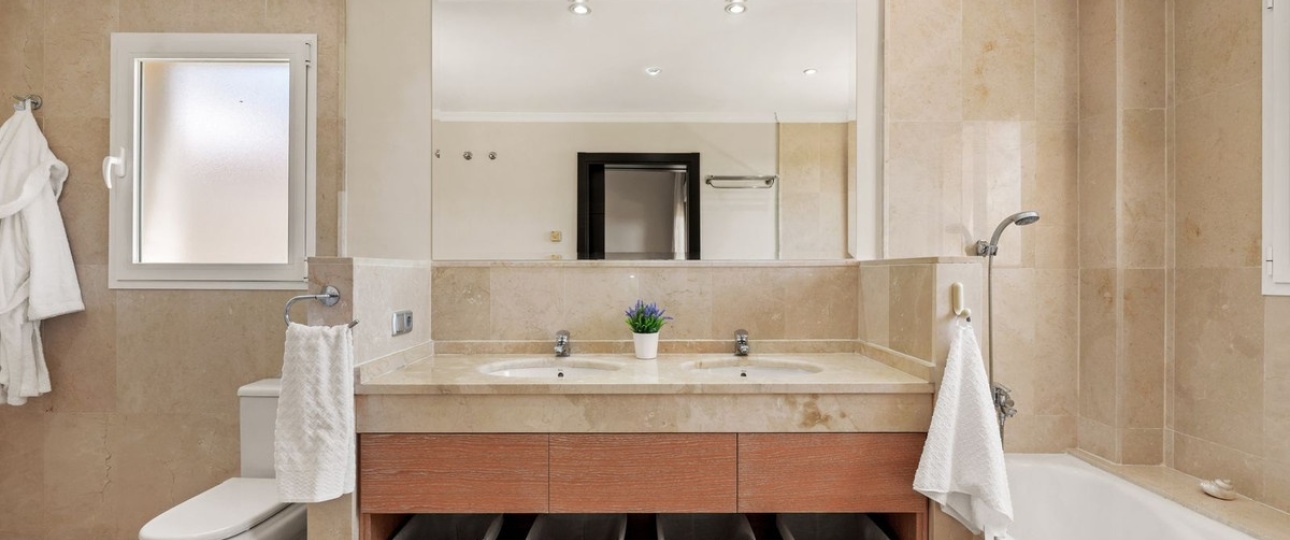 Wiederverkauf - apartment - Estepona - Atalaya