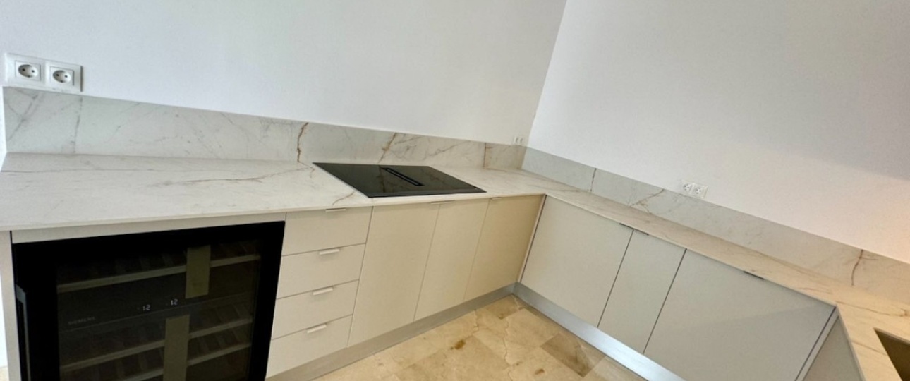 Wiederverkauf - apartment - Estepona - Atalaya
