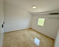 Wiederverkauf - apartment - Estepona - Atalaya