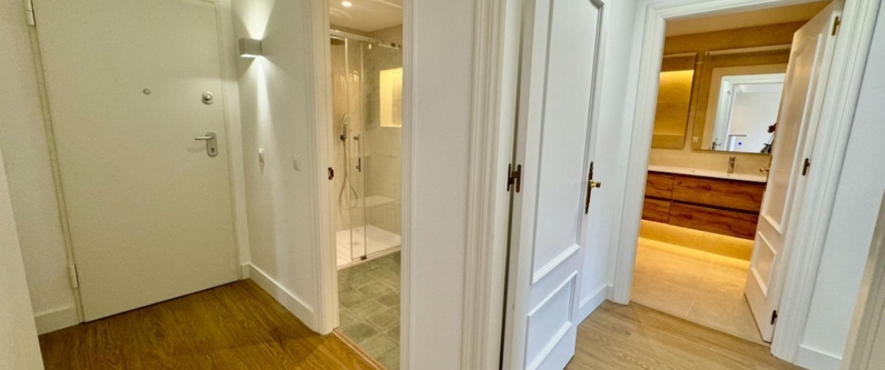 Wiederverkauf - apartment - Estepona - Atalaya