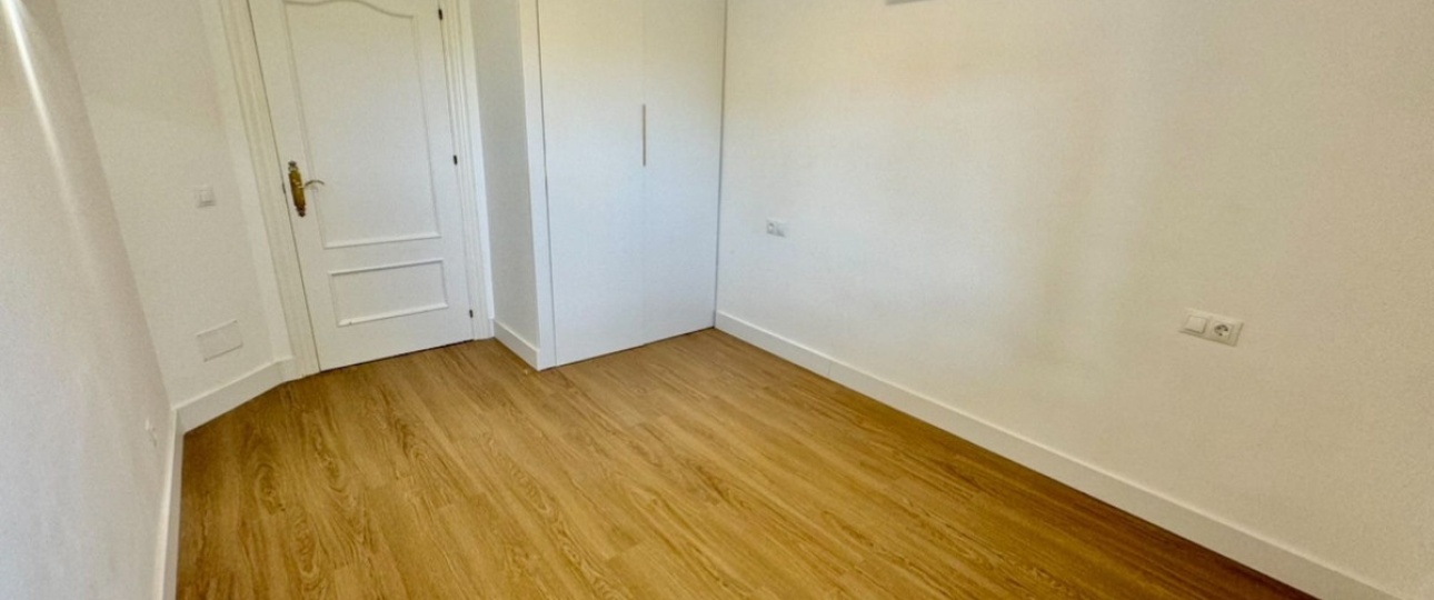 Wiederverkauf - apartment - Estepona - Atalaya