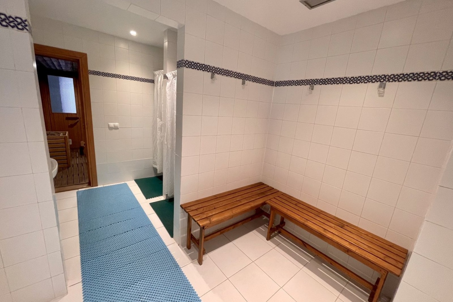 Wiederverkauf - apartment - Estepona - Atalaya