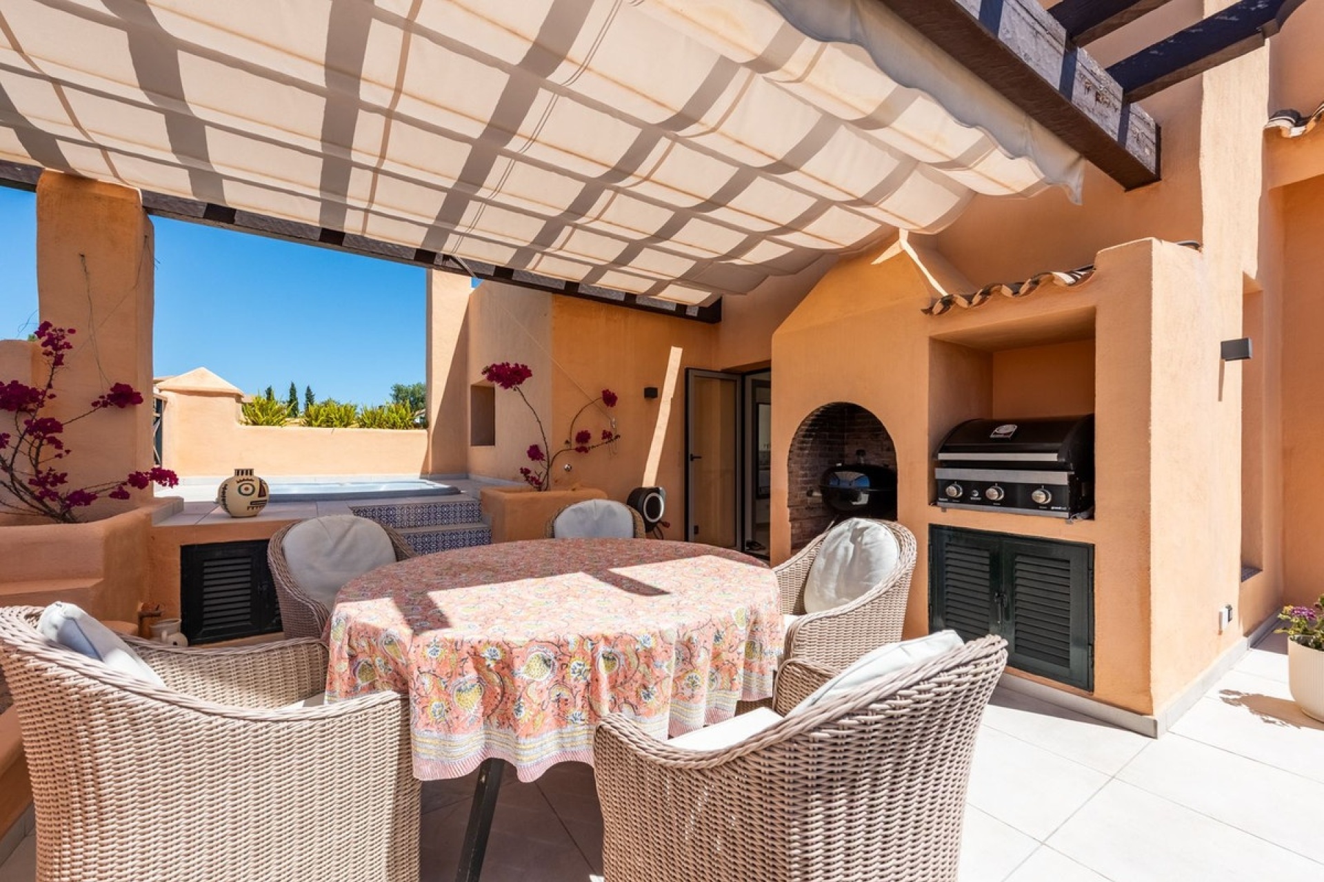 Wiederverkauf - apartment - Estepona - Atalaya