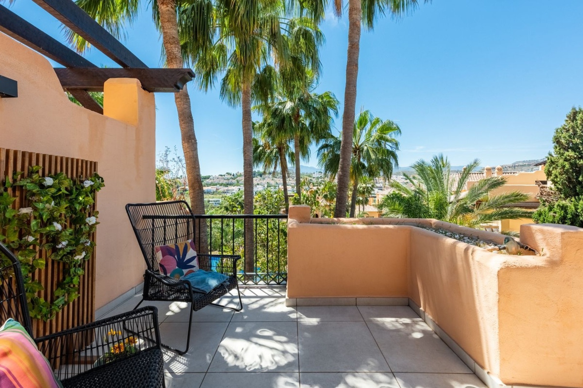 Wiederverkauf - apartment - Estepona - Atalaya
