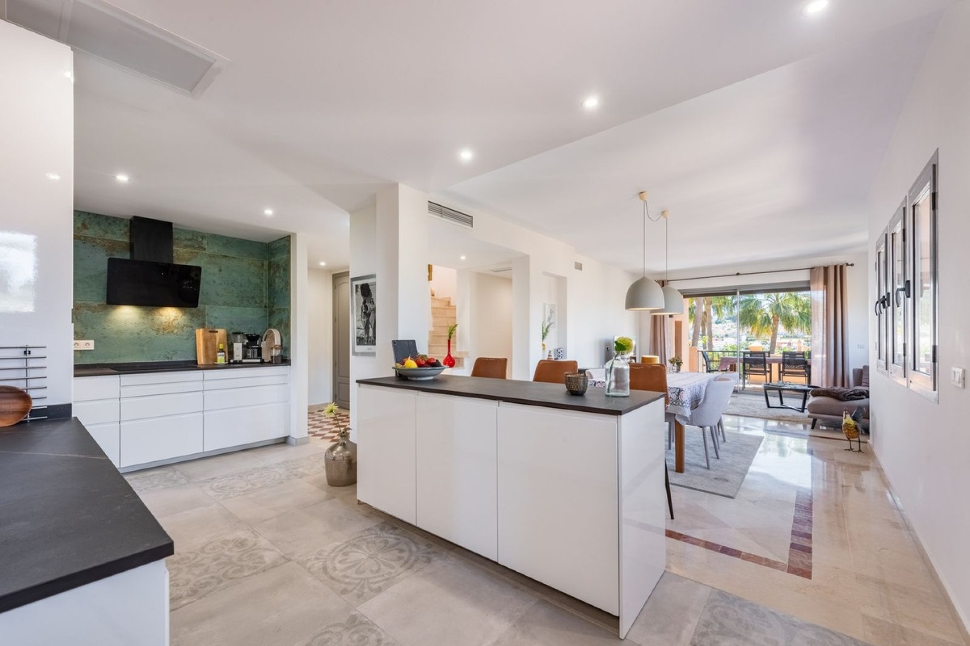 Wiederverkauf - apartment - Estepona - Atalaya