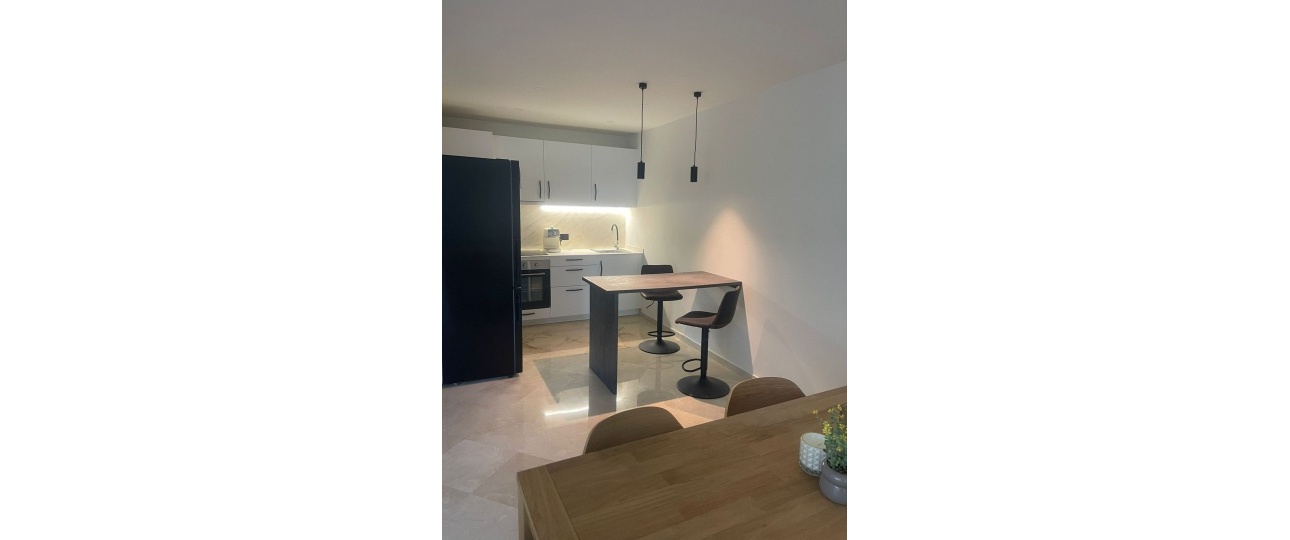 Wiederverkauf - apartment - Estepona - Atalaya