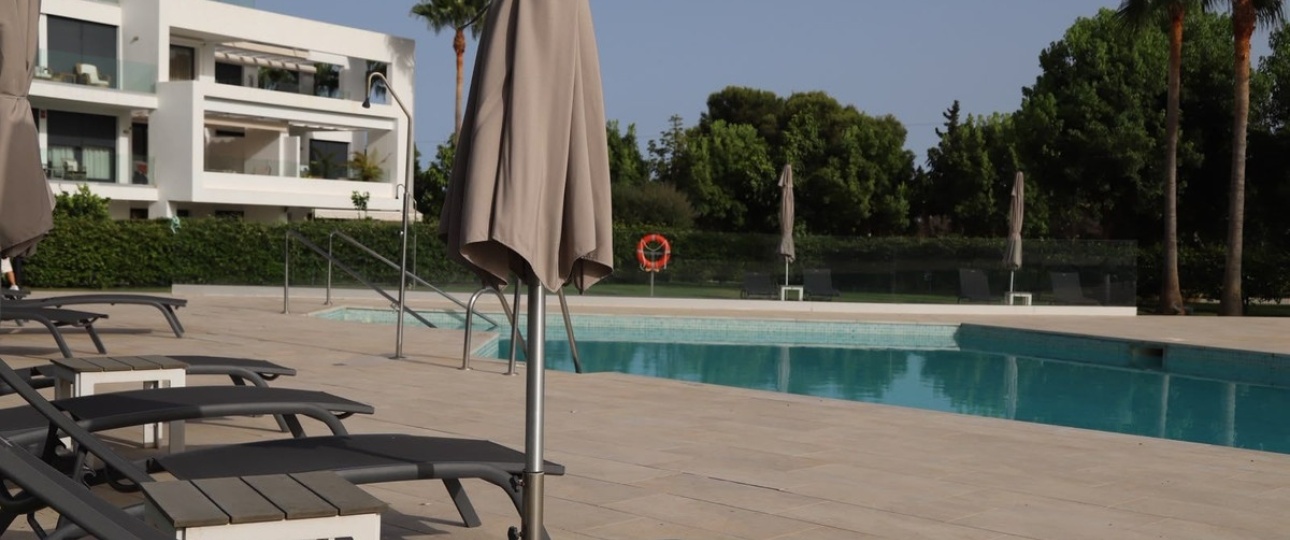 Wiederverkauf - apartment - Estepona - Atalaya