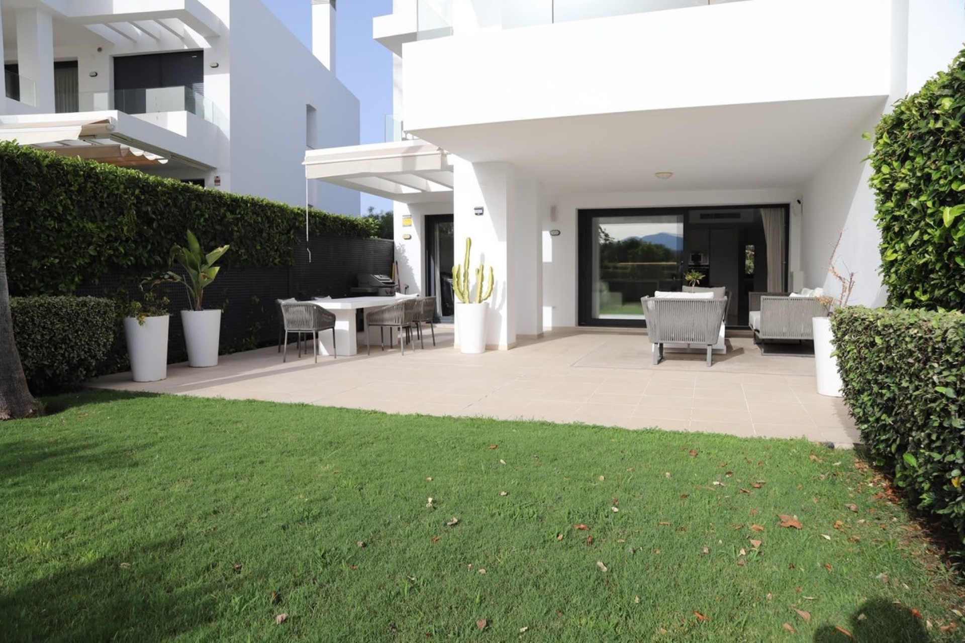 Wiederverkauf - apartment - Estepona - Atalaya