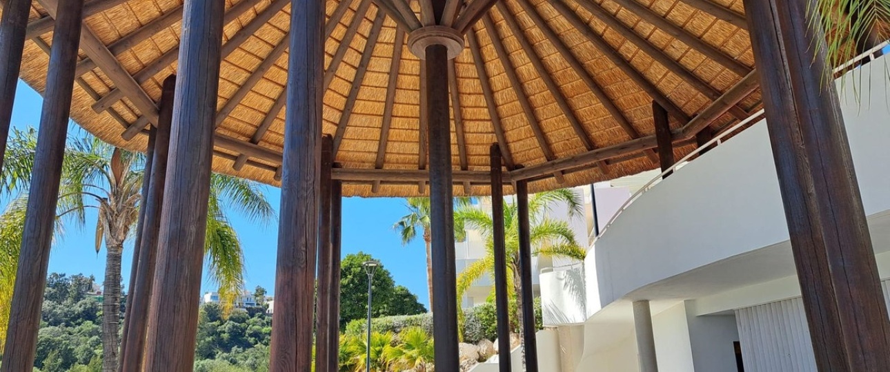 Wiederverkauf - apartment - Estepona - Atalaya