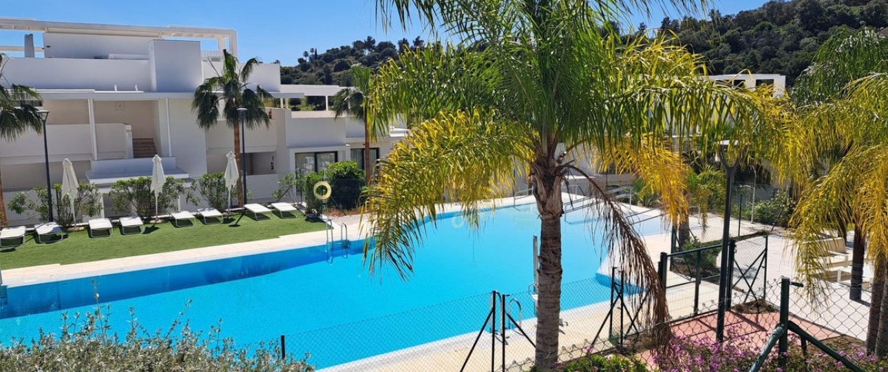 Wiederverkauf - apartment - Estepona - Atalaya