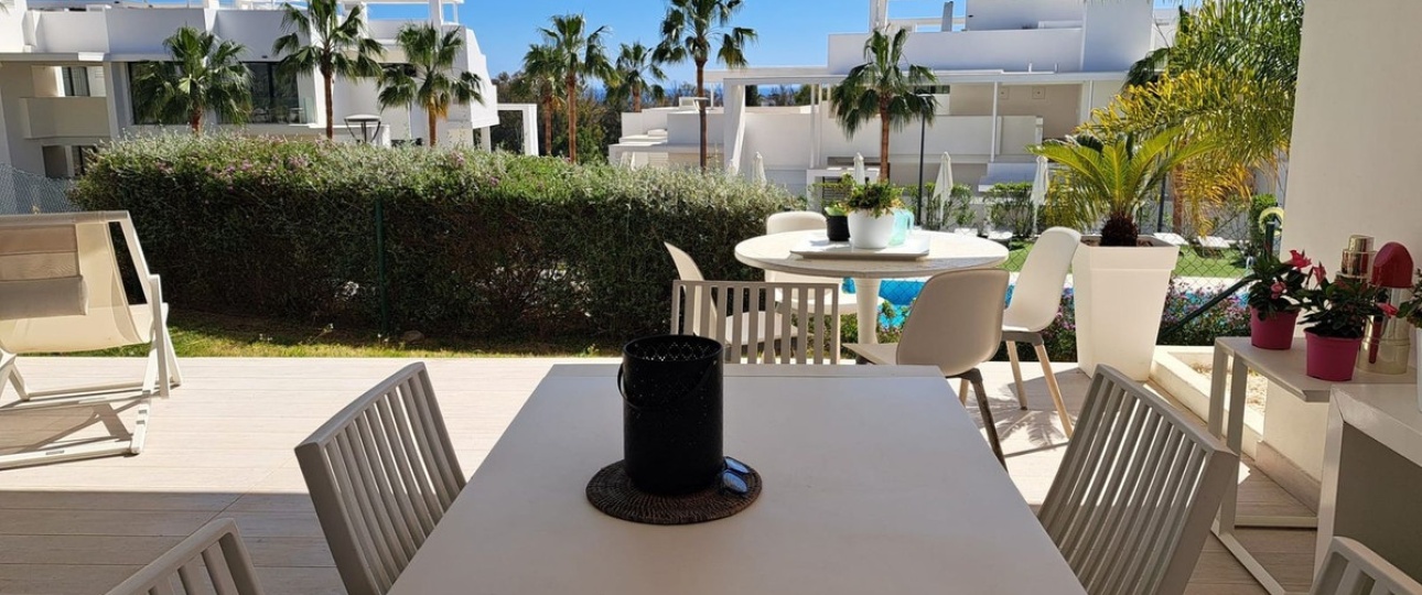 Wiederverkauf - apartment - Estepona - Atalaya