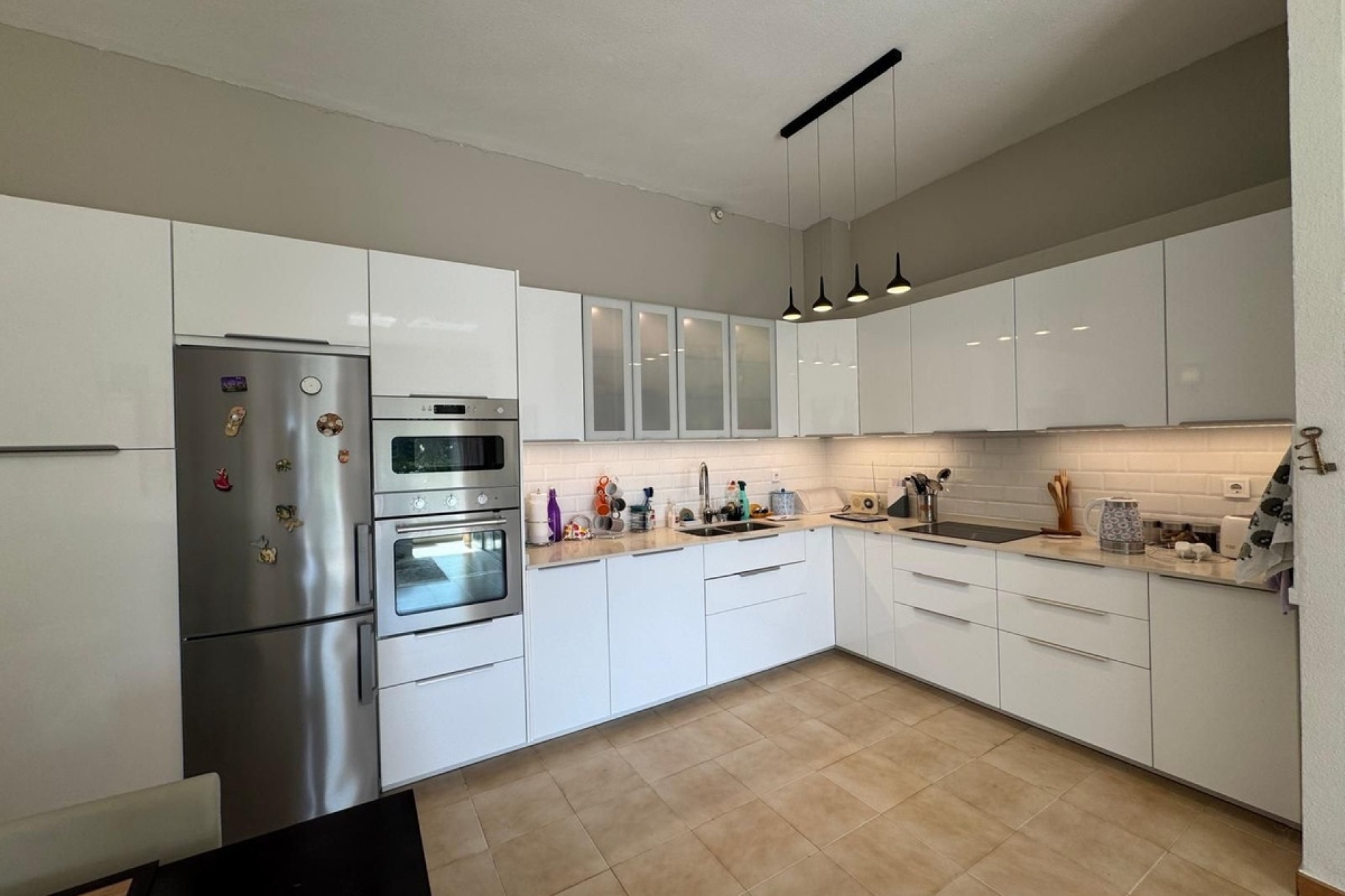 Wiederverkauf - apartment - Estepona - Atalaya