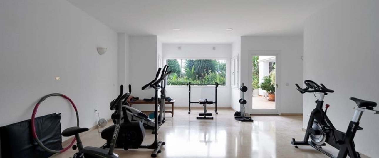 Wiederverkauf - apartment - Estepona - Atalaya