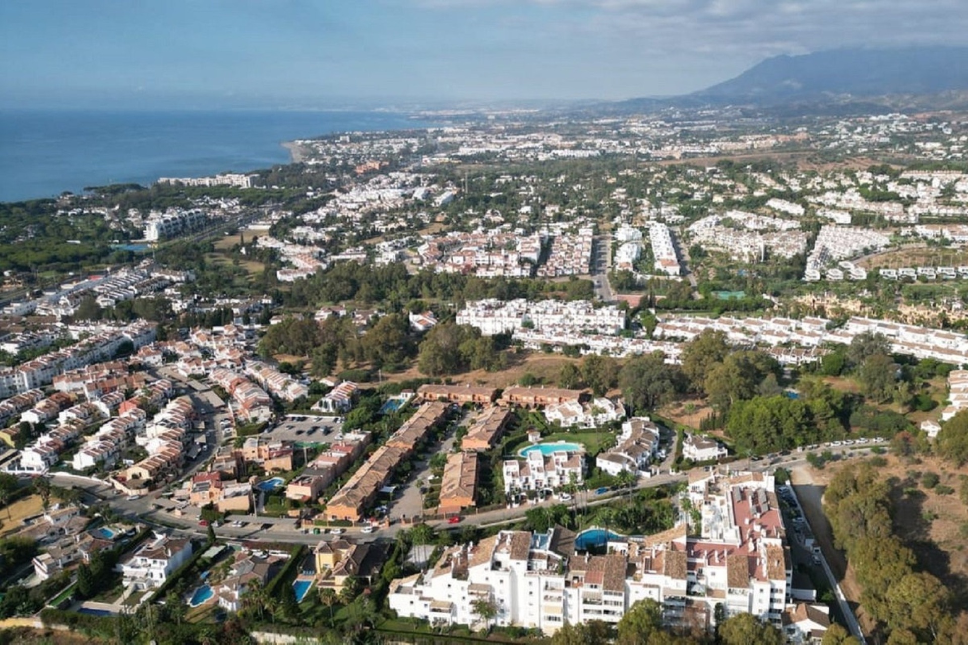 Wiederverkauf - apartment - Estepona - Atalaya