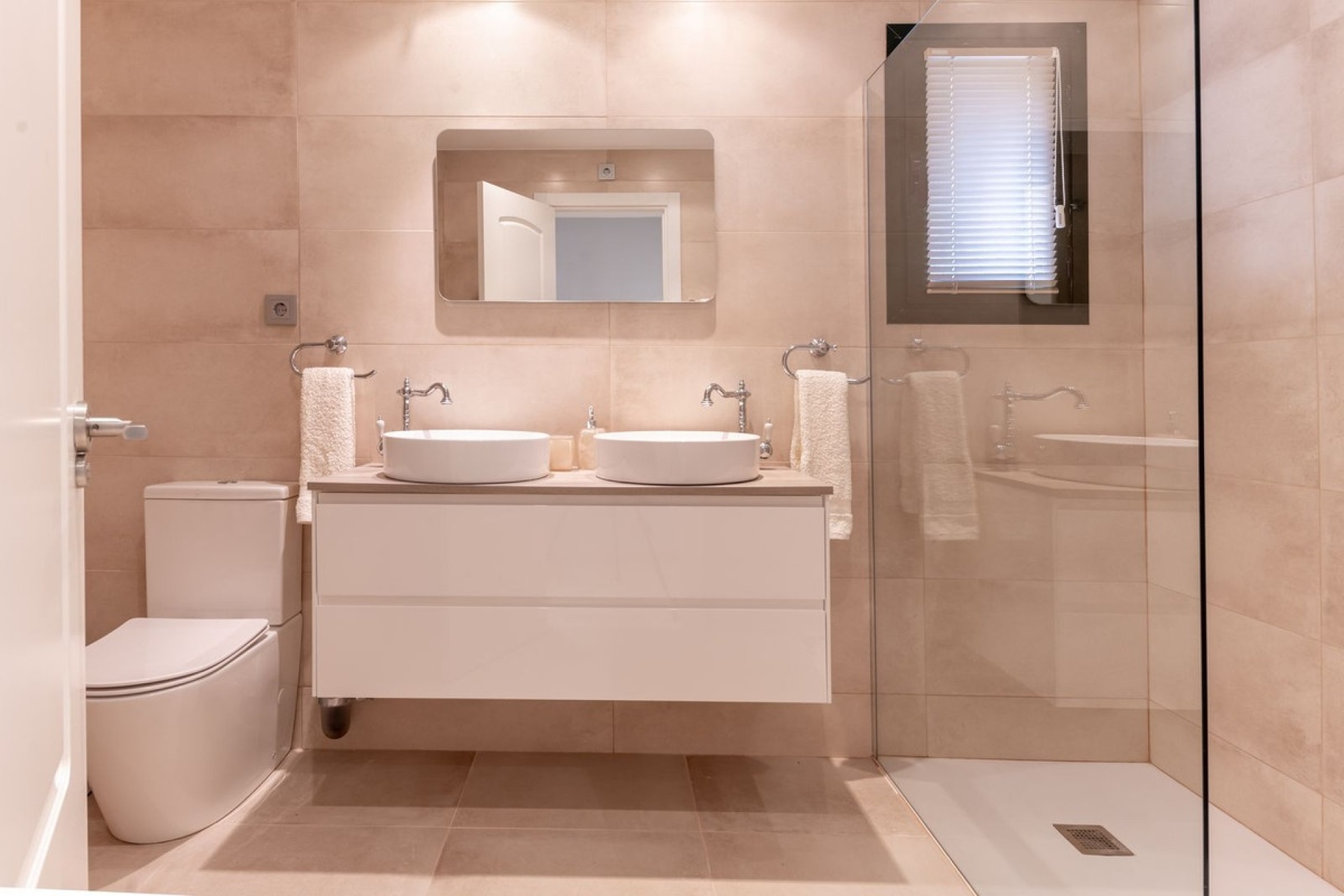 Wiederverkauf - apartment - Estepona - Atalaya