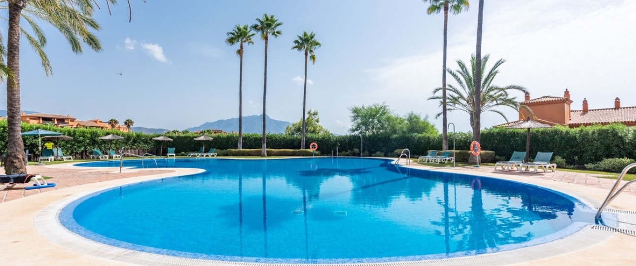 Wiederverkauf - apartment - Estepona - Atalaya