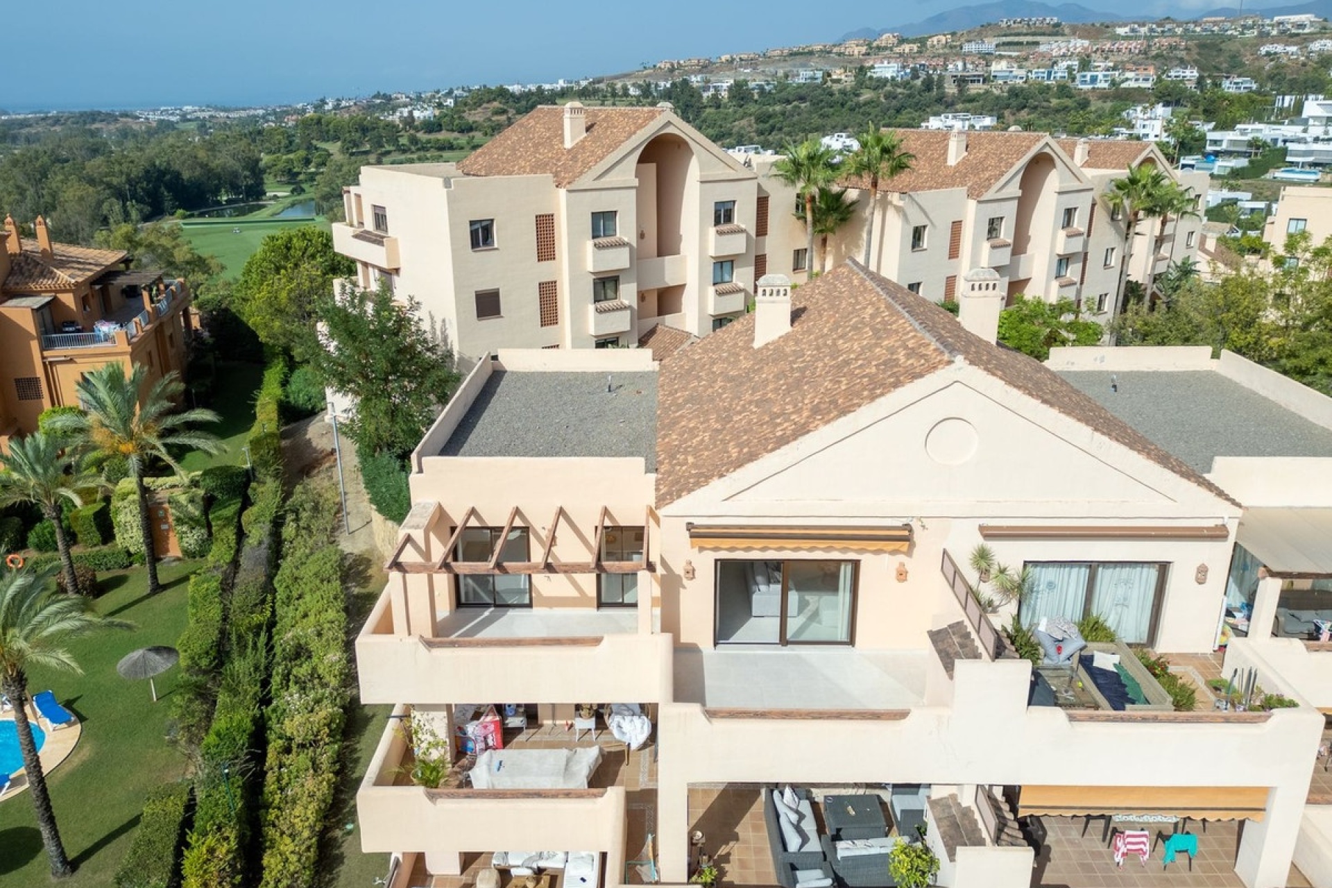 Wiederverkauf - apartment - Estepona - Atalaya