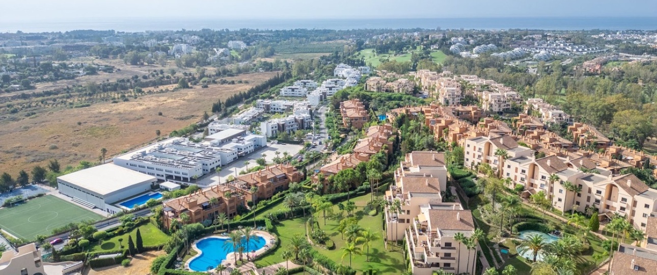 Wiederverkauf - apartment - Estepona - Atalaya
