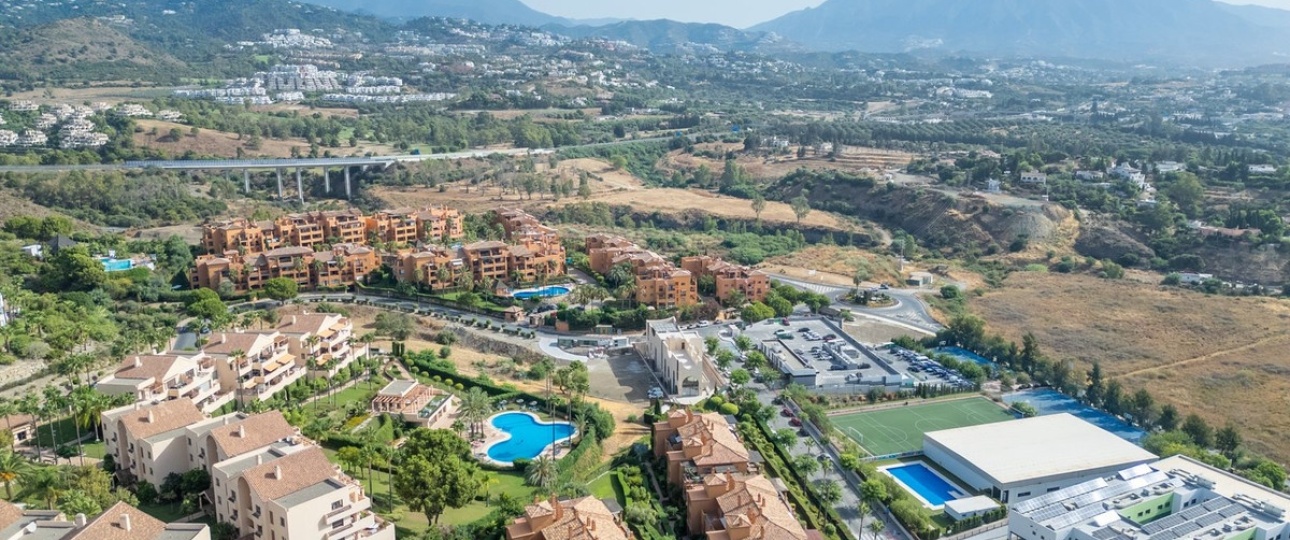 Wiederverkauf - apartment - Estepona - Atalaya