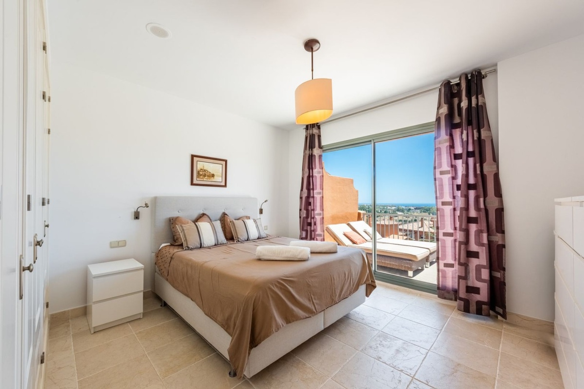 Wiederverkauf - apartment - Estepona - Atalaya