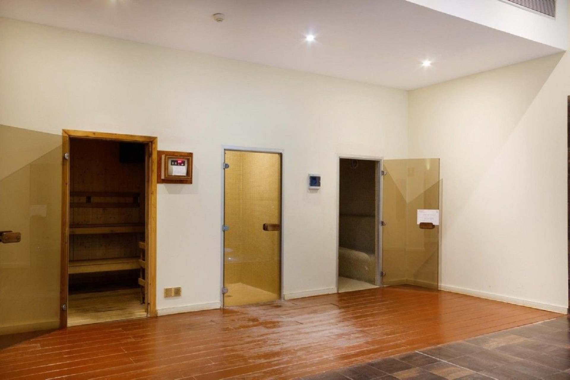 Wiederverkauf - apartment - Estepona - Atalaya