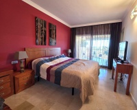 Wiederverkauf - apartment - Estepona - Atalaya