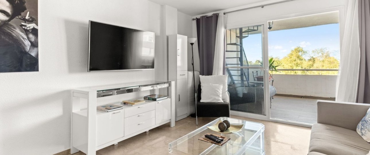 Wiederverkauf - apartment - Estepona - Atalaya