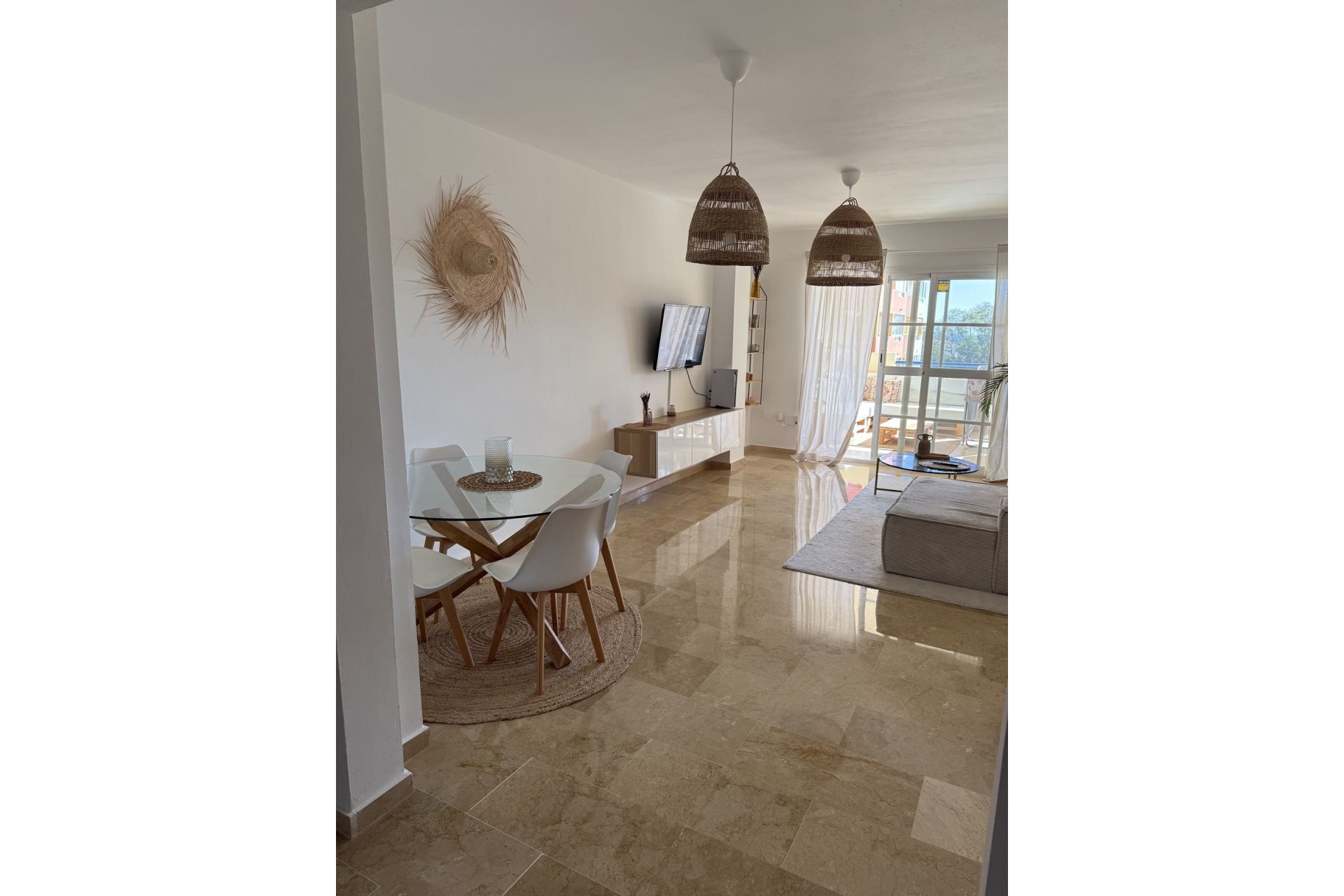 Wiederverkauf - apartment - Estepona - Atalaya