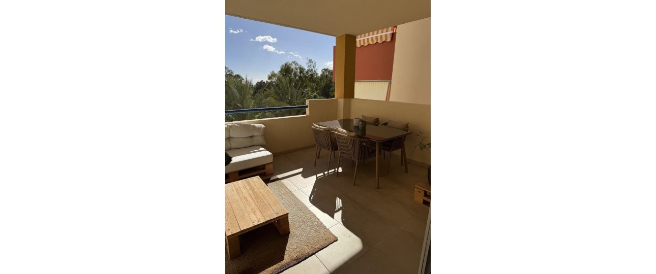 Wiederverkauf - apartment - Estepona - Atalaya