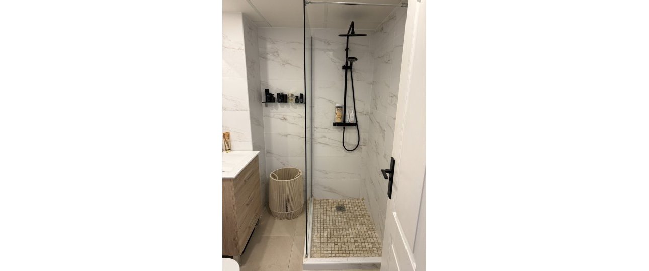 Wiederverkauf - apartment - Estepona - Atalaya