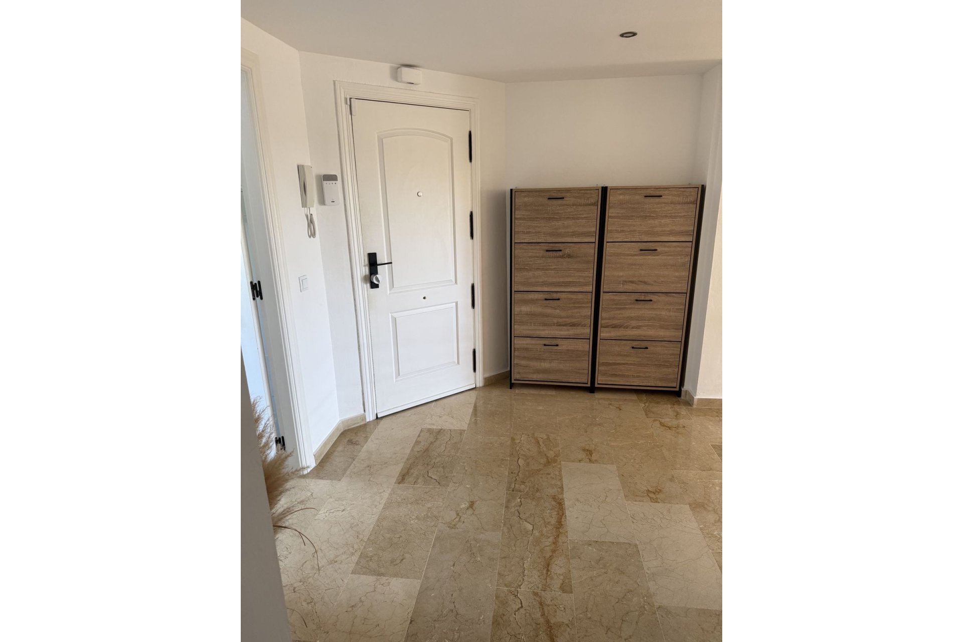 Wiederverkauf - apartment - Estepona - Atalaya
