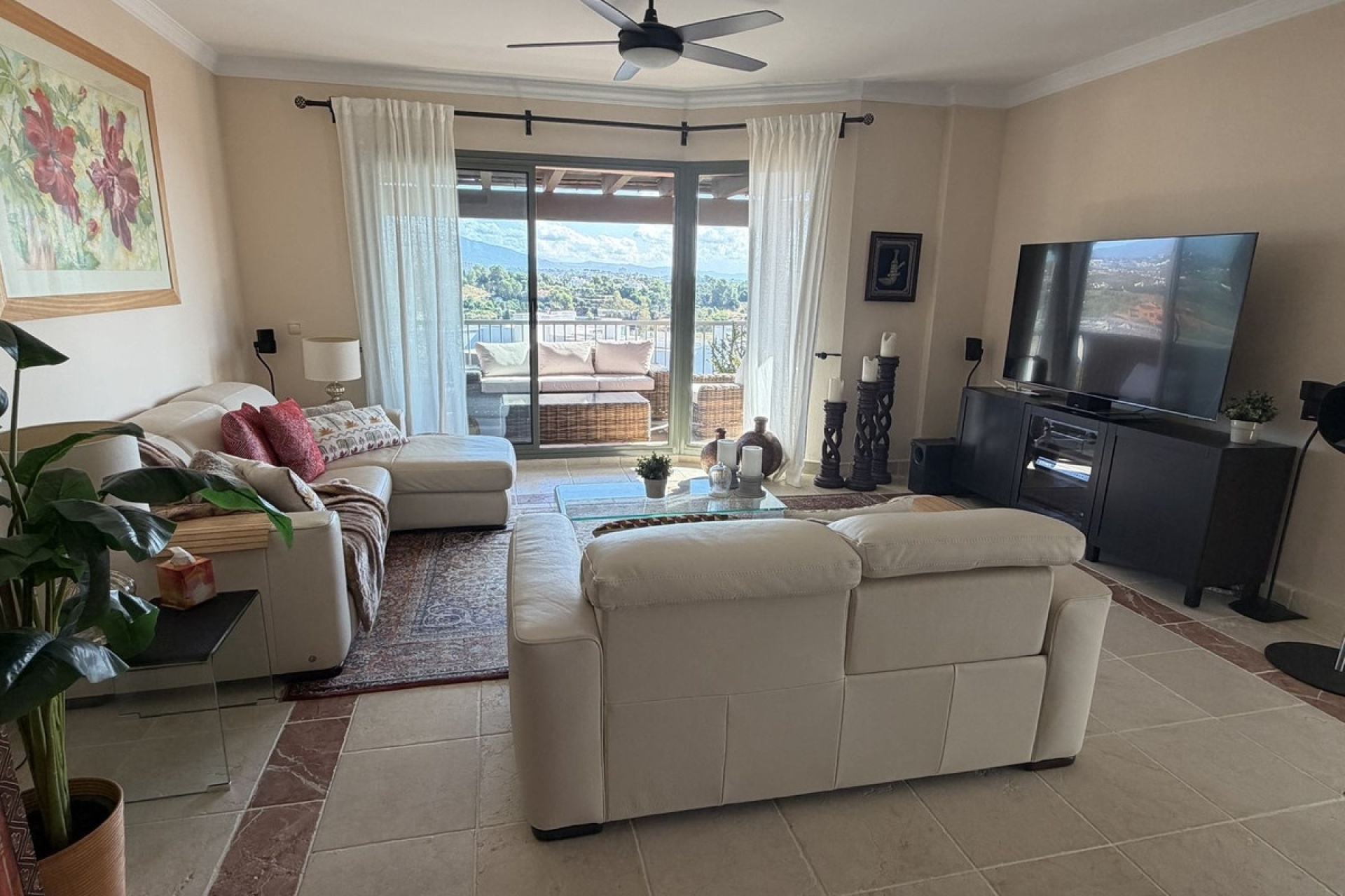 Wiederverkauf - apartment - Estepona - Atalaya