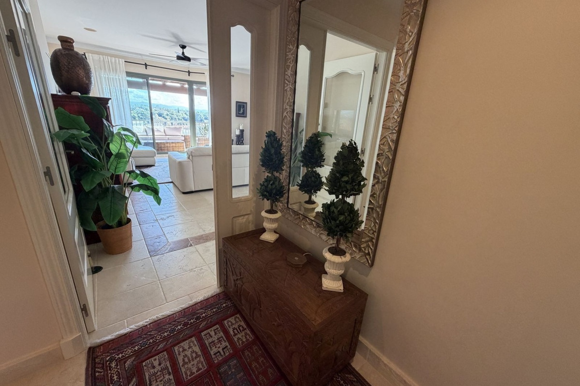 Wiederverkauf - apartment - Estepona - Atalaya