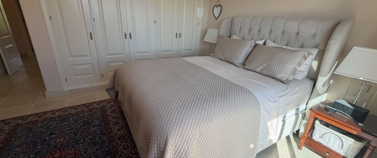 Wiederverkauf - apartment - Estepona - Atalaya