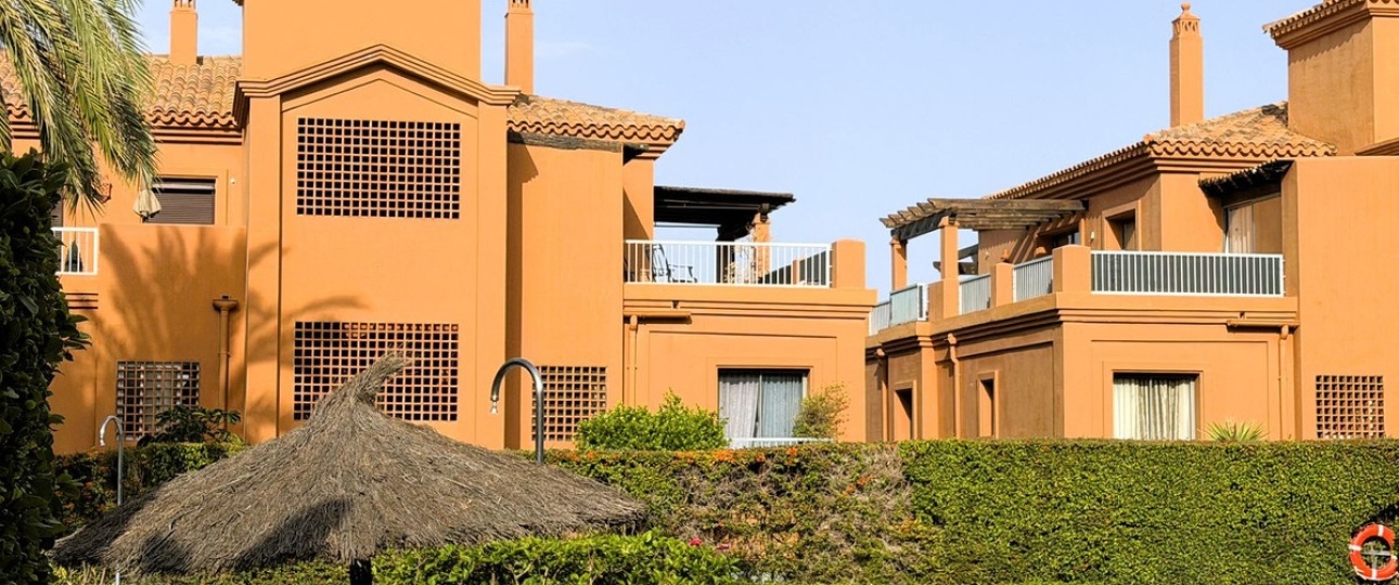 Wiederverkauf - apartment - Estepona - Atalaya