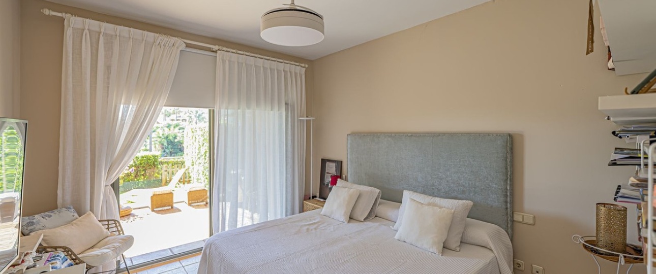 Wiederverkauf - apartment - Estepona - Atalaya