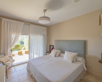 Wiederverkauf - apartment - Estepona - Atalaya