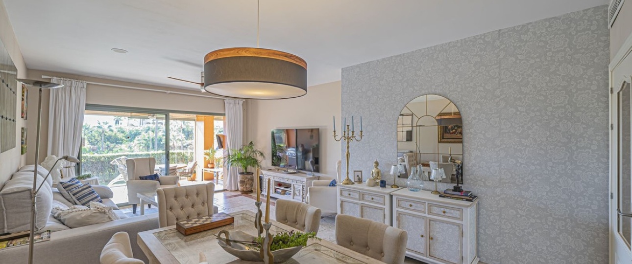 Wiederverkauf - apartment - Estepona - Atalaya