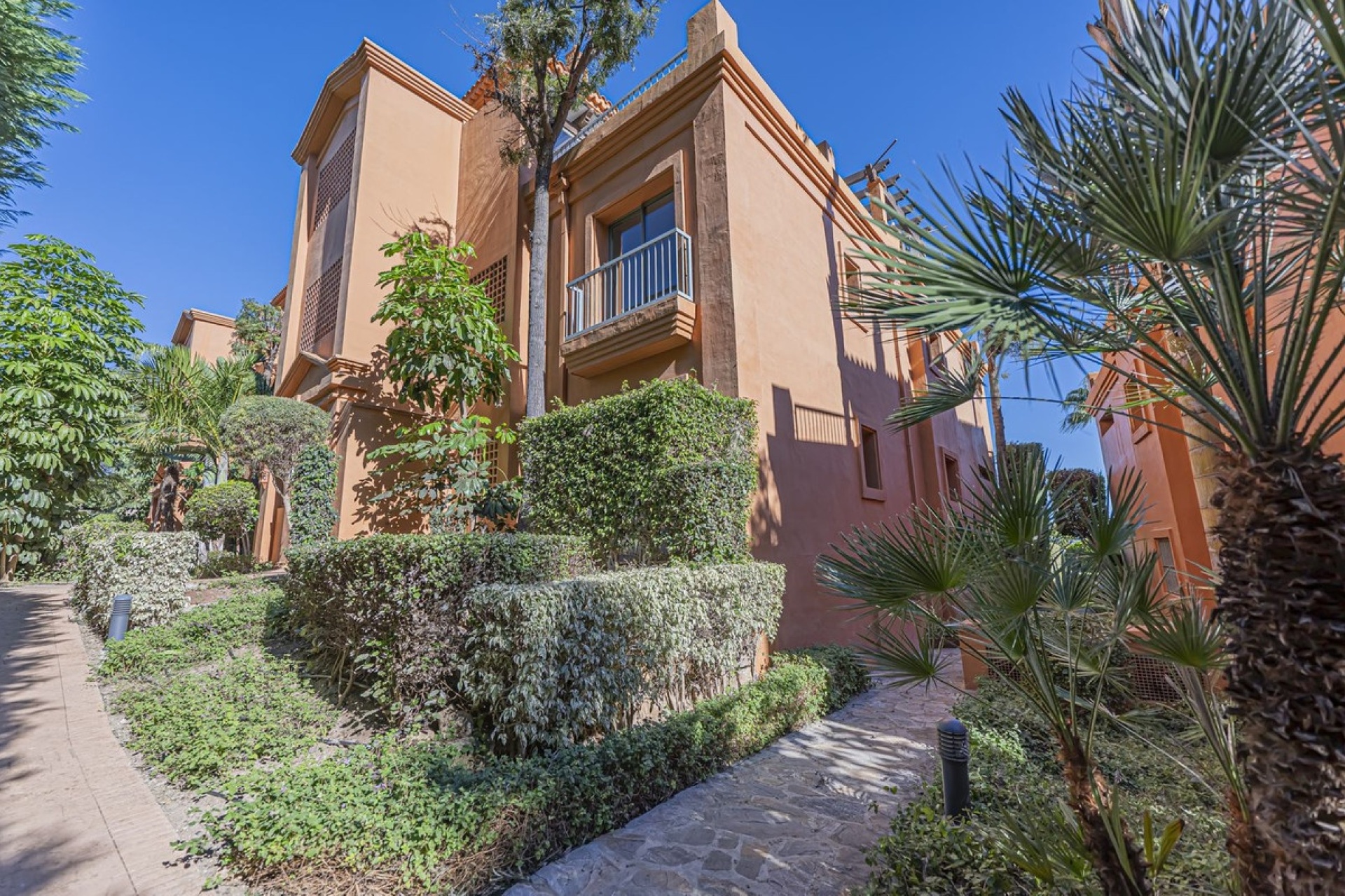Wiederverkauf - apartment - Estepona - Atalaya
