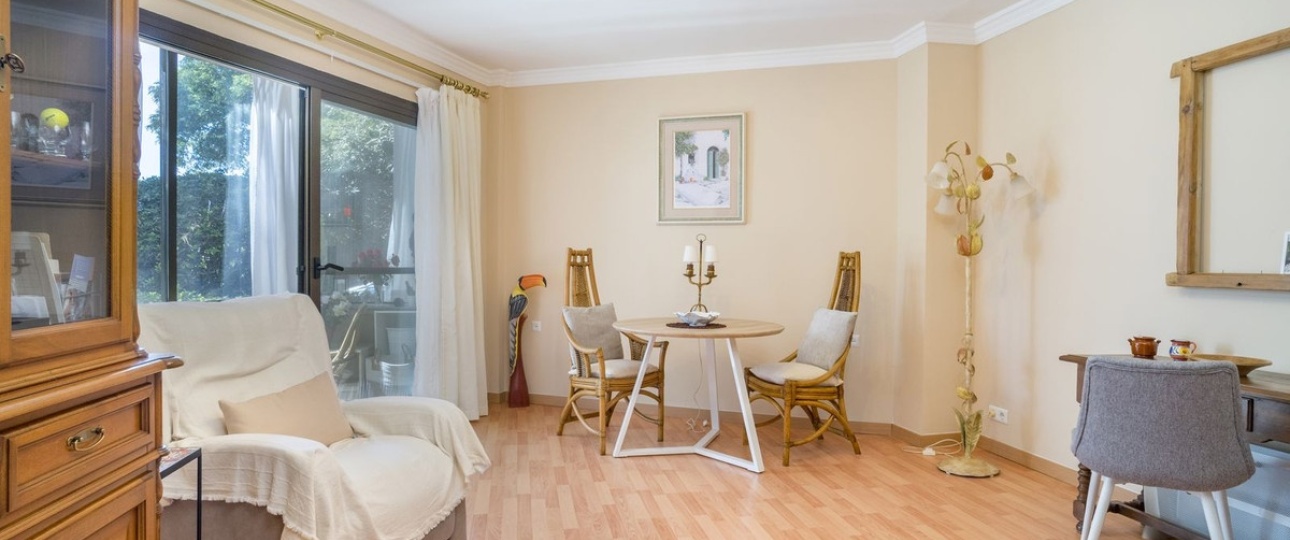 Wiederverkauf - apartment - Estepona - Atalaya